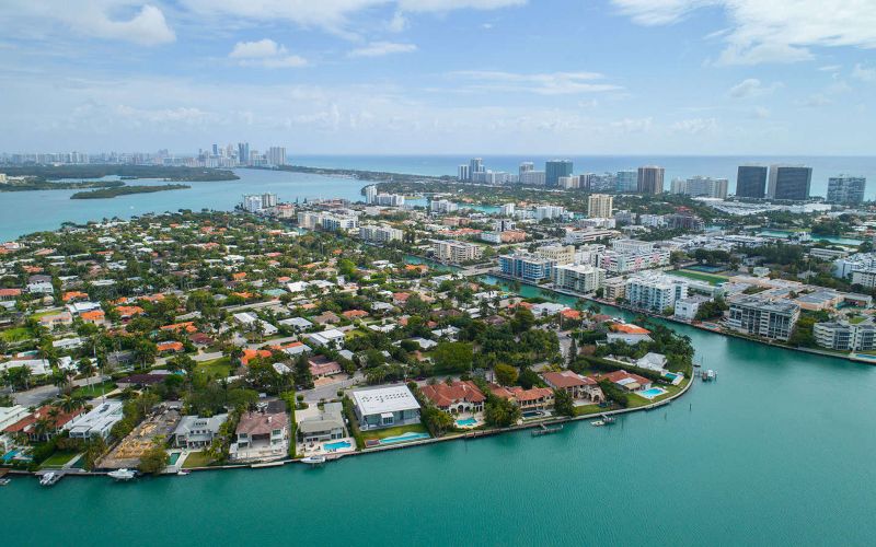 Bay Harbour Islands home sets record price