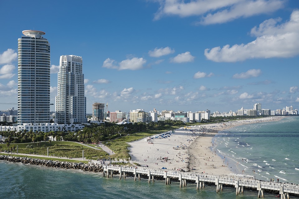 Miami-Dade begins fractured reopening; Fort Lauderdale considers partial Las Olas closing for restaurants