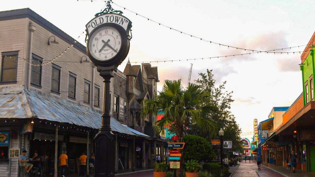 Old Town Kissimmee - nice neighborhoods in Orlando
