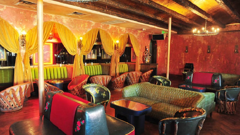 You can now have dinner at this Little Havana speakeasy