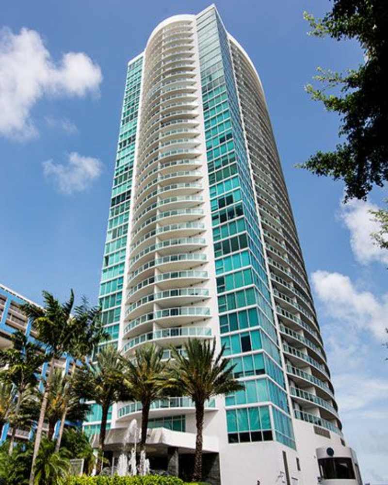 skyline_brickell-tower