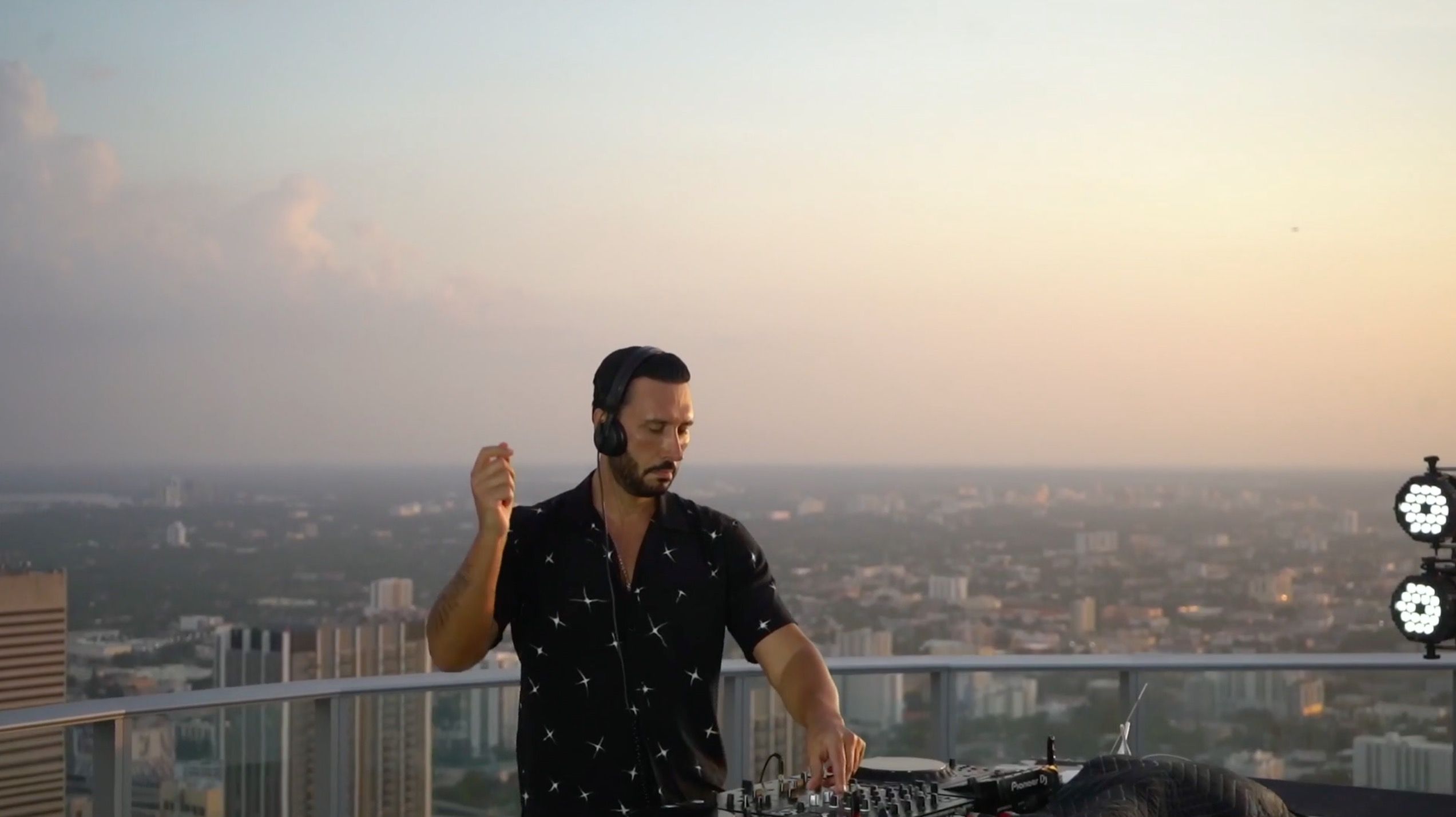 cedric gervais debuts new set atop paramount amg realty cedric gervais debuts new set atop paramount amg realty
