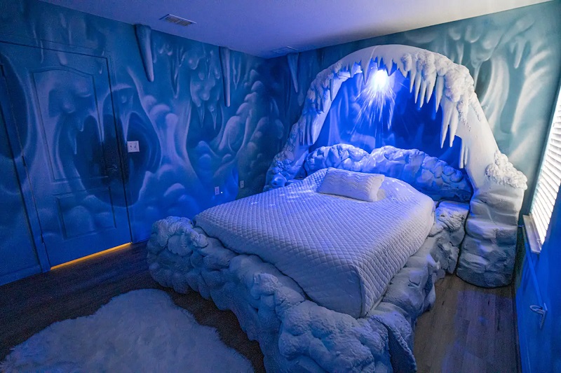 There will probably be no Wampas in this Hoth ice cave room