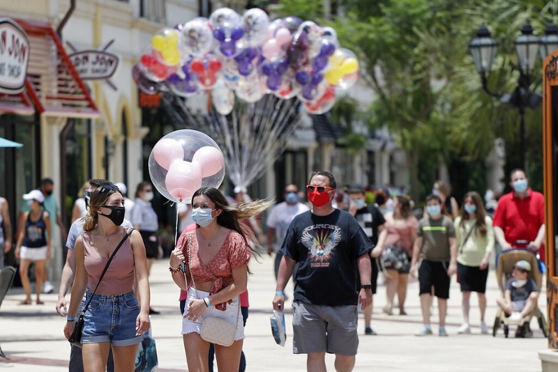 After three months, measures taken by Disney parks are satisfactory