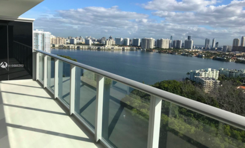 Dade condo sales rise this week